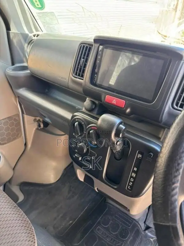 Suzuki DA17 PC Limited 2017 Van (Used)
