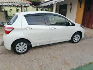 Toyota Vitz 2018 Car (Used)