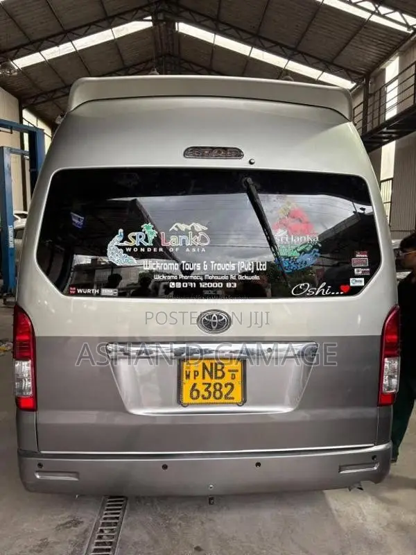 Micro TOURER 2013 Van (Used)