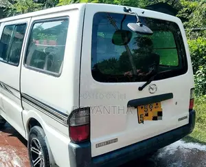Mazda Brawny 1993 Van (Used)