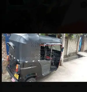 TVS King 2016 Three Wheel (Used)