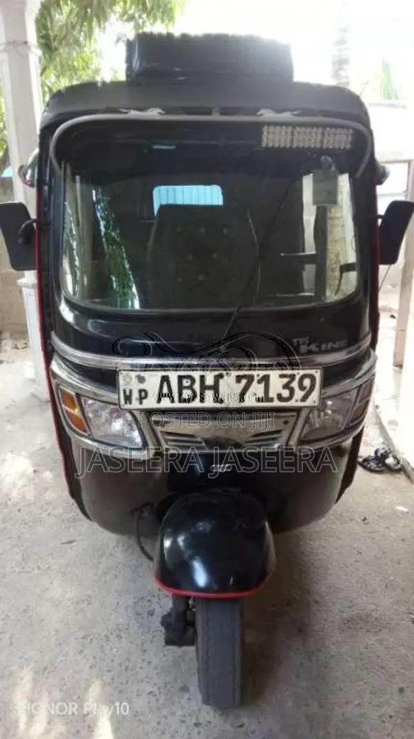 TVS King 2016 Three Wheel (Used)
