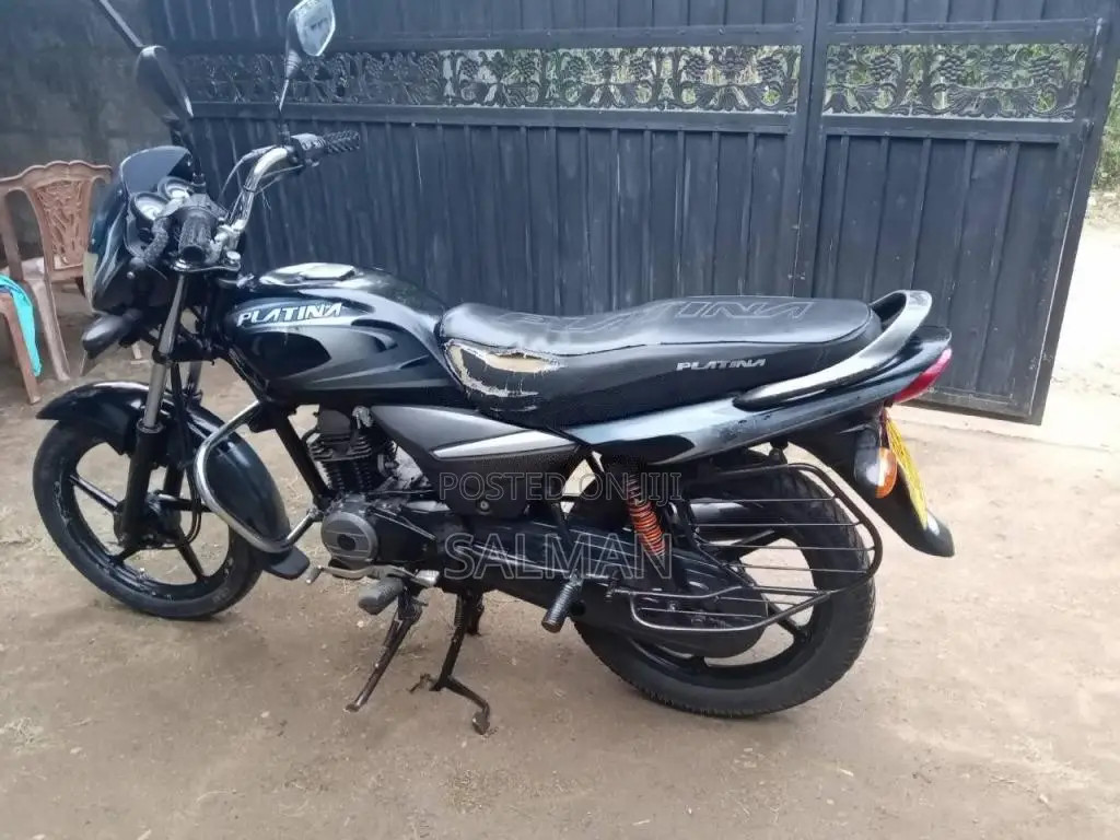 Bajaj Platina 100 2015 Motorbike (Used)