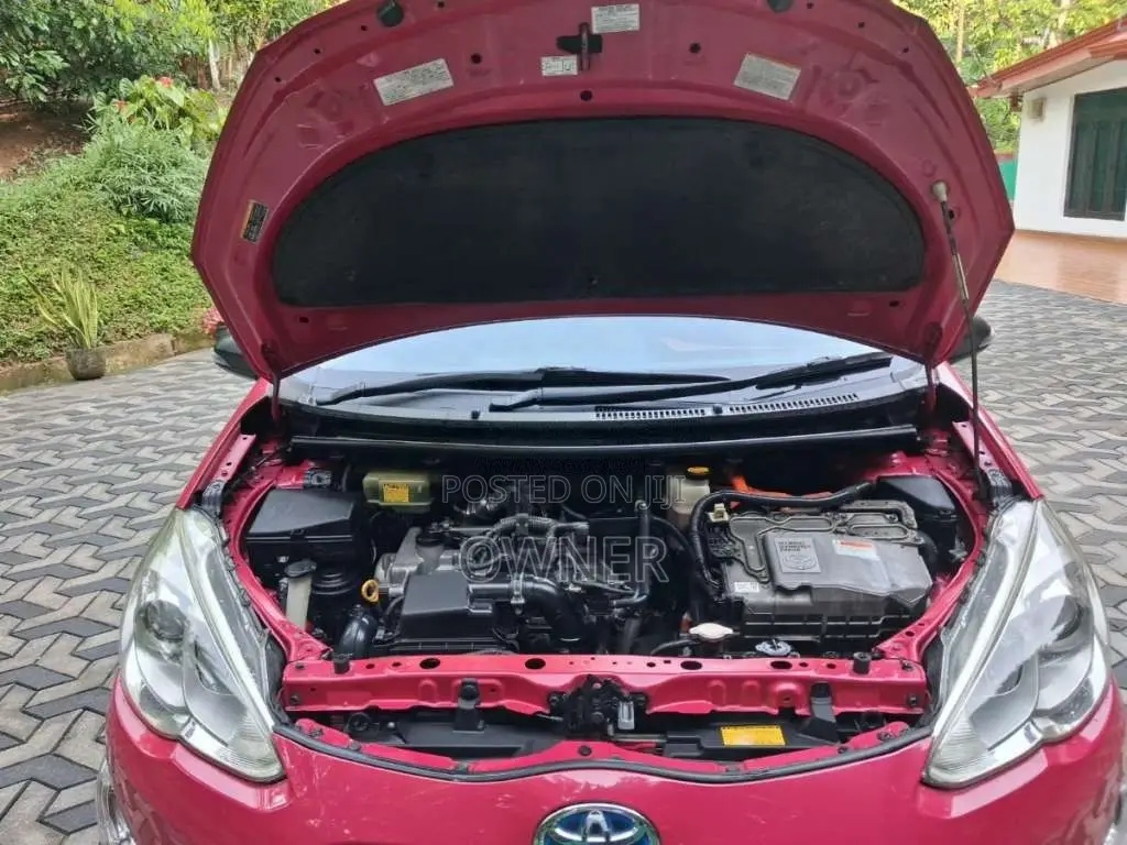 Toyota Aqua S Urban 2015 Car (Used)