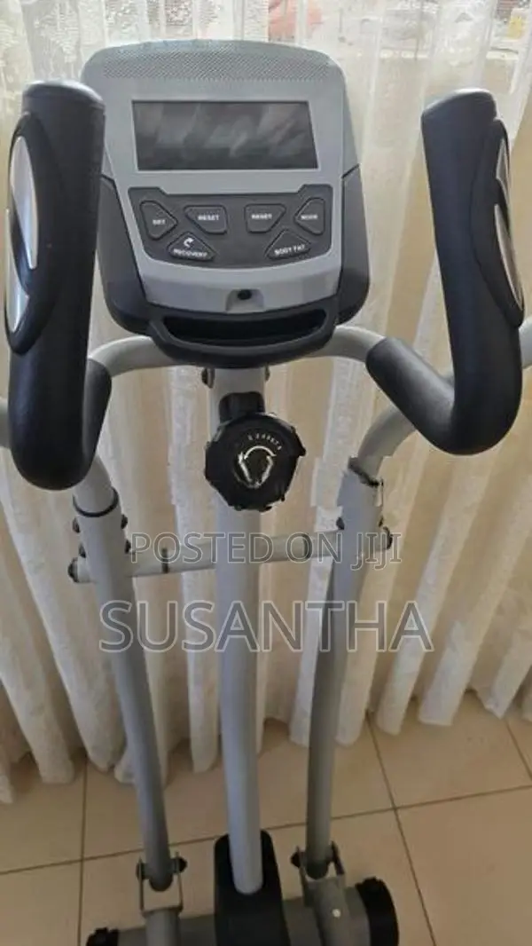 Eser Spirit Fitness Crosstrainer ඒසර් එක්සයිස් පිටවන මැෂිම