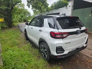 Toyota Raize Z Hybrid 4WAY BSM BN 2026