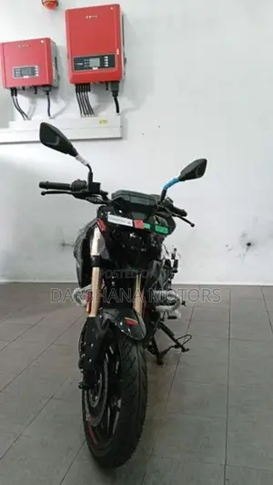 Bajaj Pulsar N160 Premium 2026