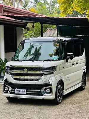 Suzuki Spacia Custom XS 2024