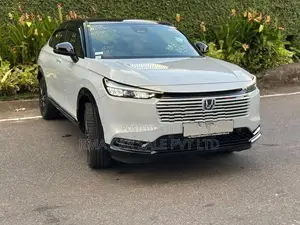 Honda Vezel Z Play moonroof 2026
