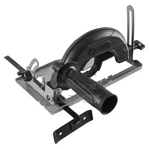 Converting angle grinder to cricalar saw(4)