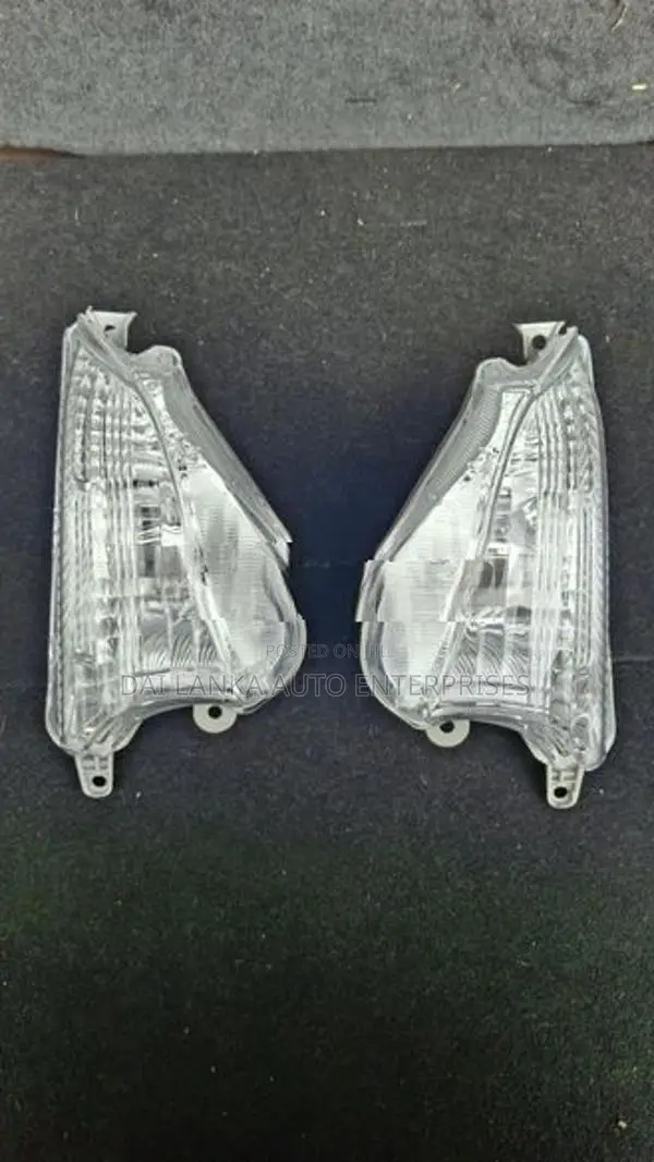 Toyota Aqua 2015 Signal Light Set