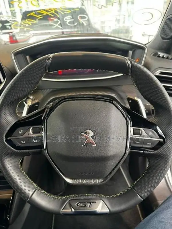 Peugeot 2008 GT BLUE HDI 2023