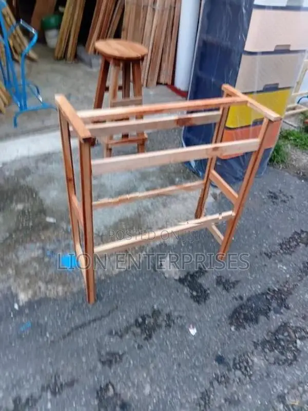 Mahogany wooden cloth racks new