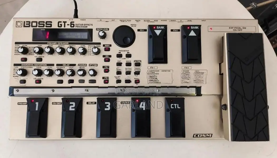 BOSS GT-6 Guitar Effects Processor-Japan