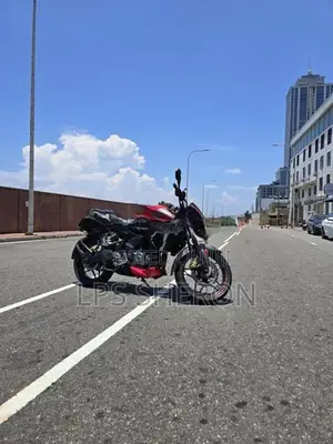 Bajaj Pulsar NS200 2017
