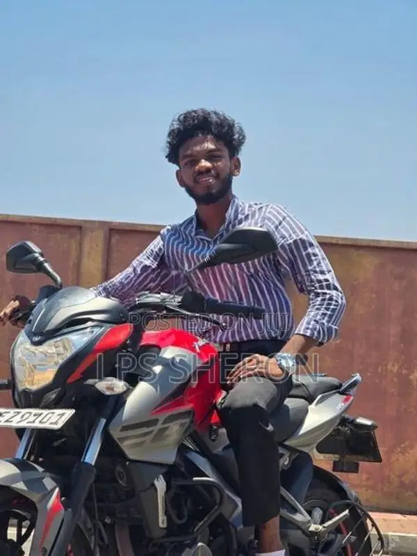 Bajaj Pulsar NS200 2017