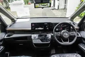 Nissan Serena Highway Star V 2025
