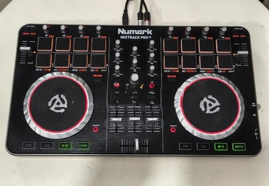 Numark Mixtrack Pro 2 DJ Controller-Japan