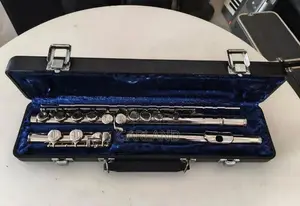 Minerva Concert Flute-Japan