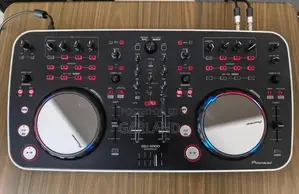 PIONEER DDJ-ERGO DJ Controller-Japan