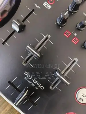 PIONEER DDJ-ERGO DJ Controller-Japan