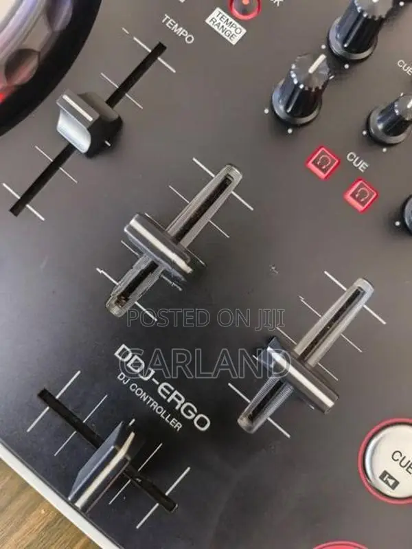 PIONEER DDJ-ERGO DJ Controller-Japan