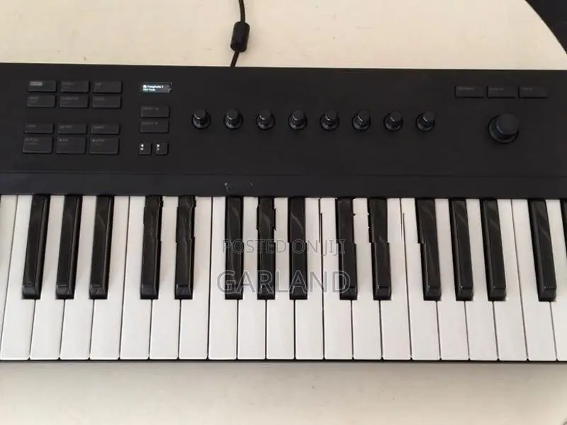 KOMPLETE KONTROL A49 Midi Keyboard-Japan