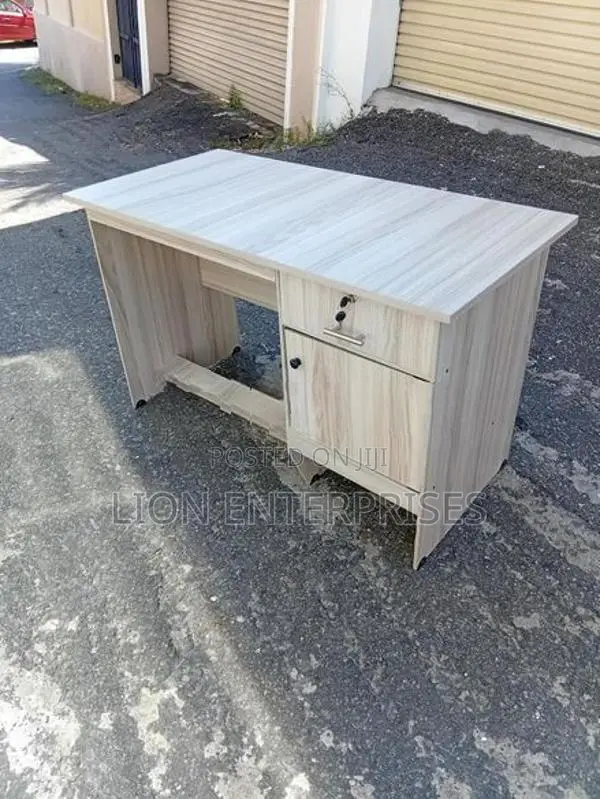 4×2 Melamine Office Tables