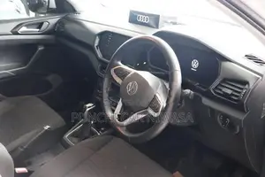 Volkswagen T-Cross 2024