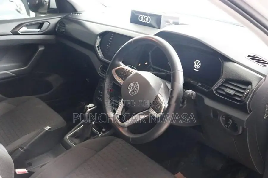 Volkswagen T-Cross 2024