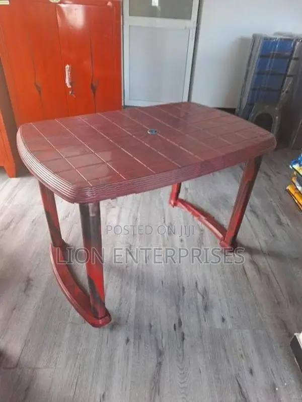 Nippon Plastic Dining Tables