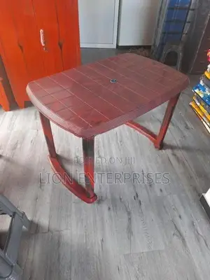 Nippon Plastic Dining Tables