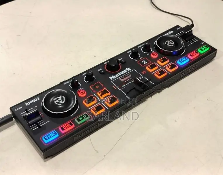Numark DJ2GO2 DJ Controller-Japan