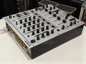 Behringer Pro Mixer-Japan