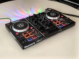 Numark Partymix DJ Controller-Japan