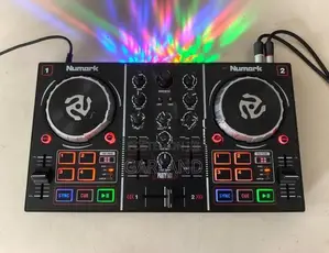 Numark Partymix DJ Controller-Japan