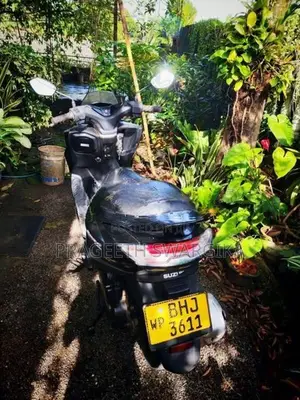 Suzuki Burgman 125 2018
