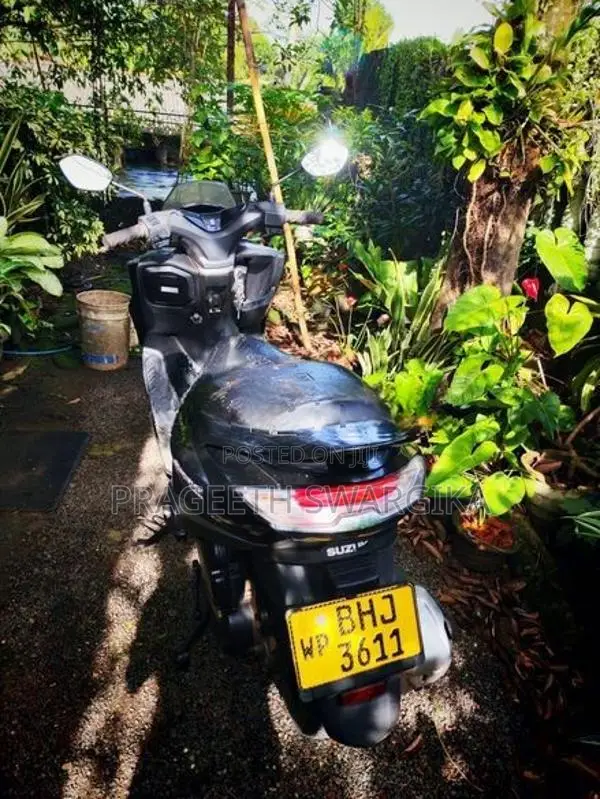 Suzuki Burgman 125 2018