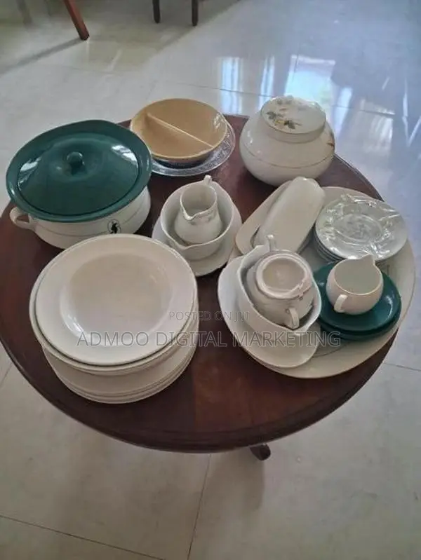 Porcelain set