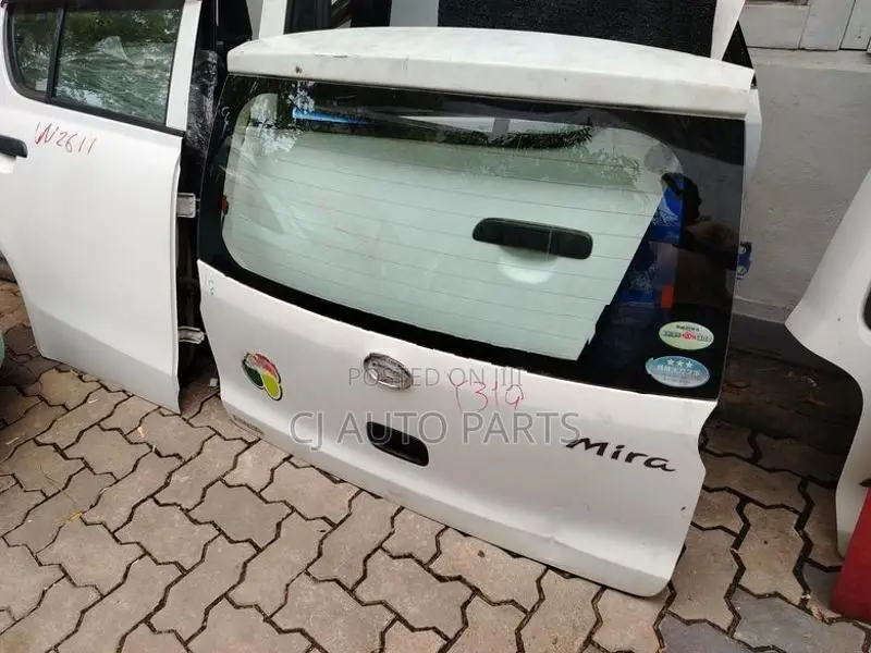 Daihatsu Mira L 275 Rear Door Dicky
