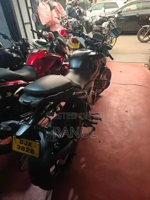 Bajaj Pulsar N160 2025
