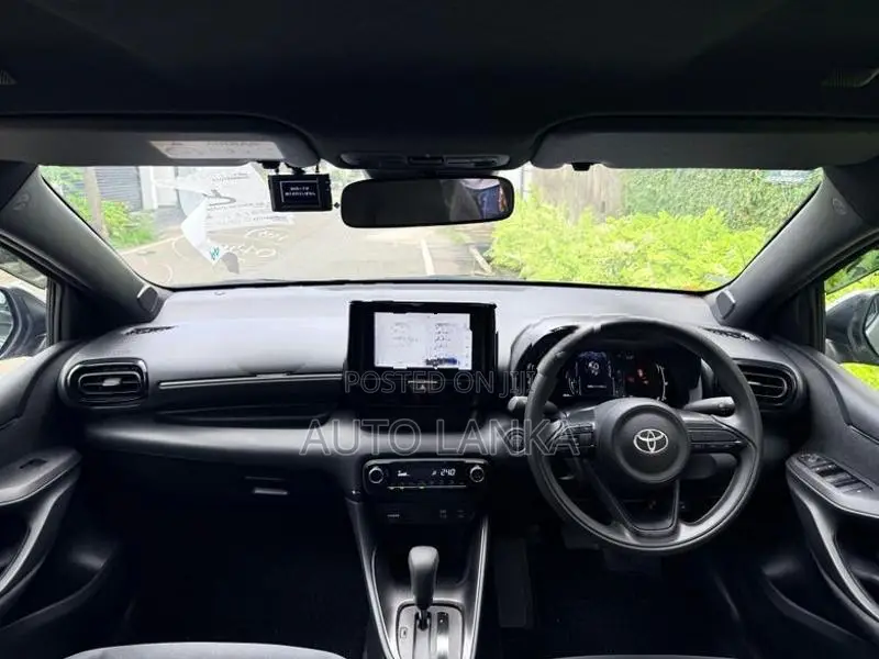Toyota Yaris G Grade LED Edition 2024