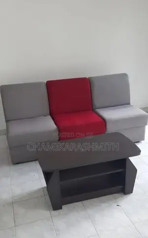 Damro Single-Seater Fabric Lobby Sofa
