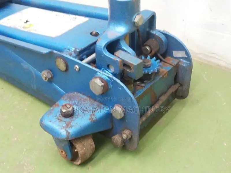 2-Ton Hydraulic Car Jack