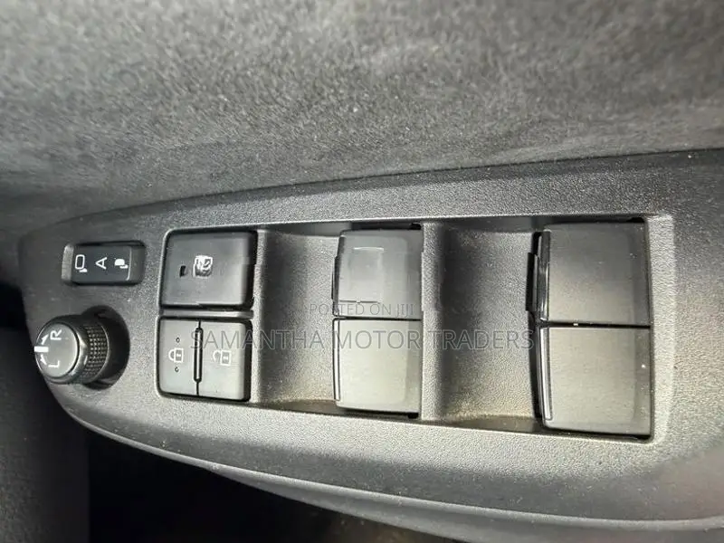 Toyota Yaris G Grade 2025