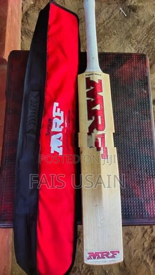 MRF Player Edition Bat