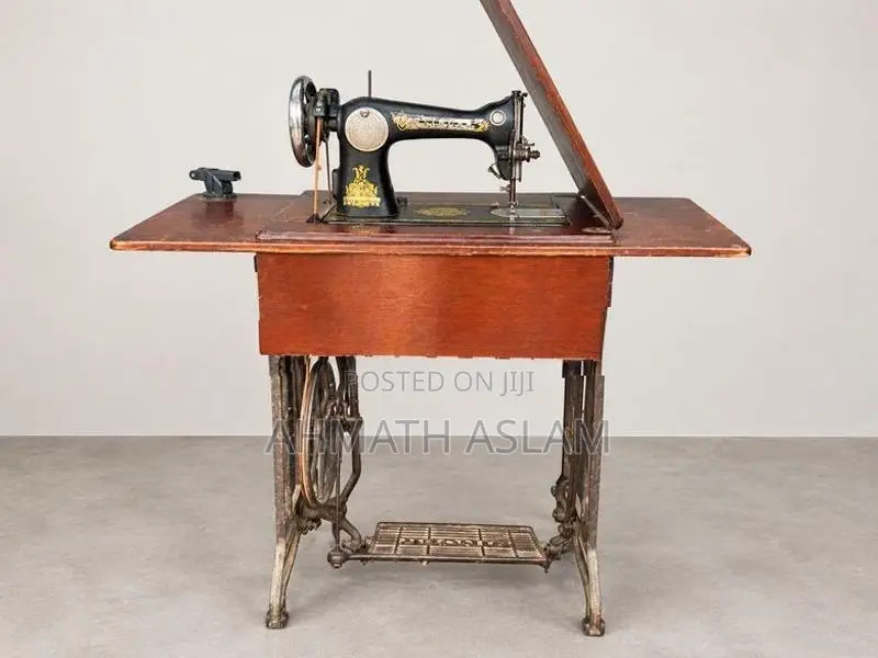 Singer Machine