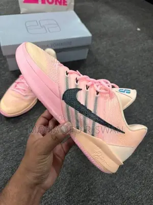 NIKE Sabrina 3 Authentic Basketball Shoe