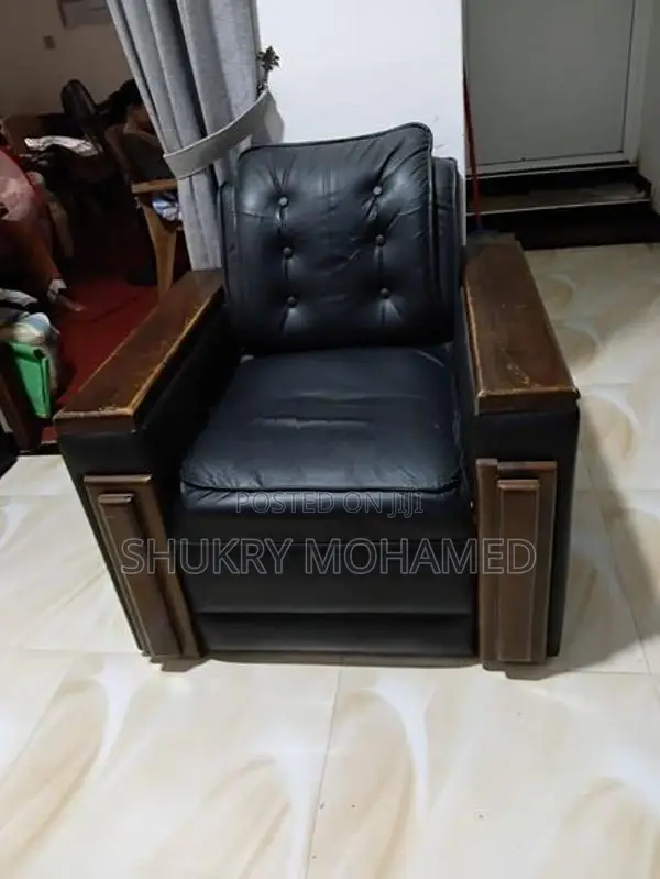 Sofa set