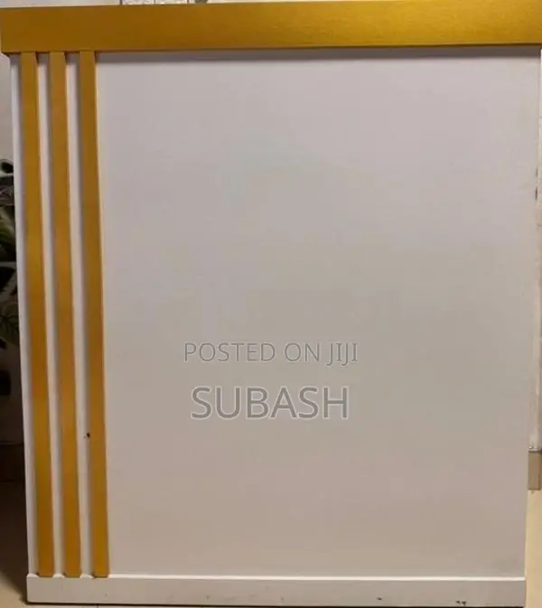 Cashier Table